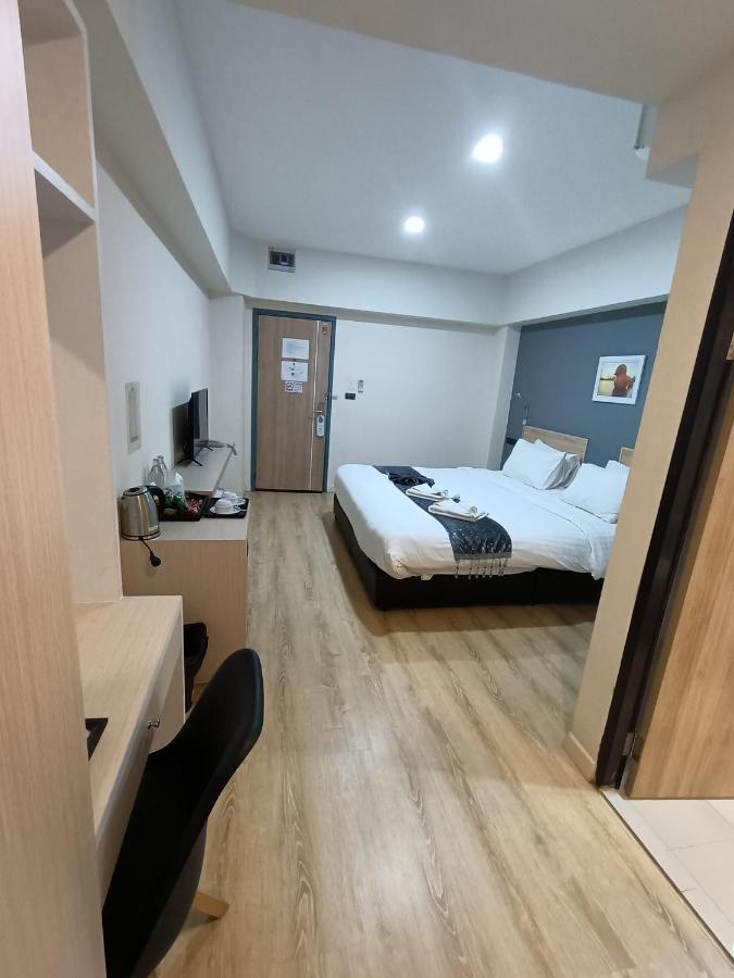 Tisa Hotel Udonthani Exteriör bild