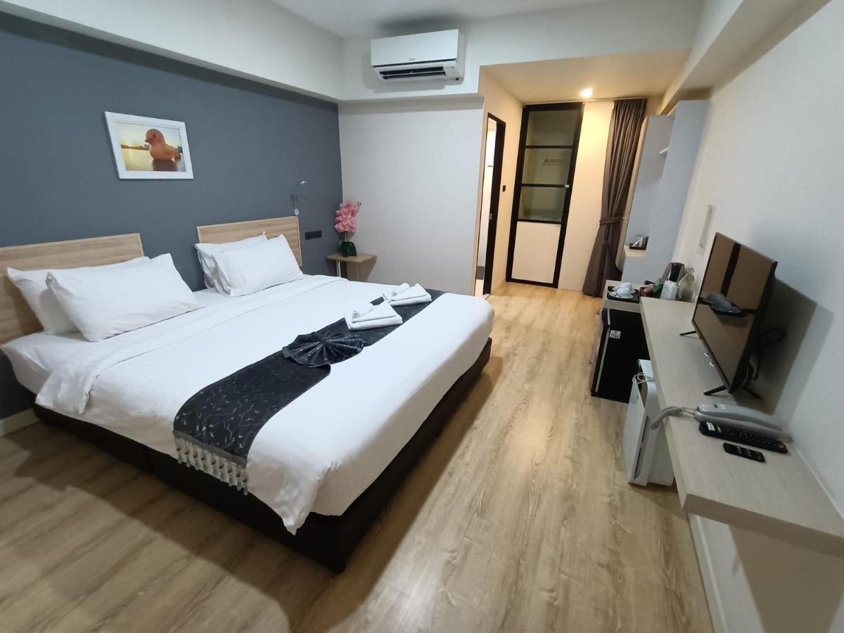 Tisa Hotel Udonthani Exteriör bild