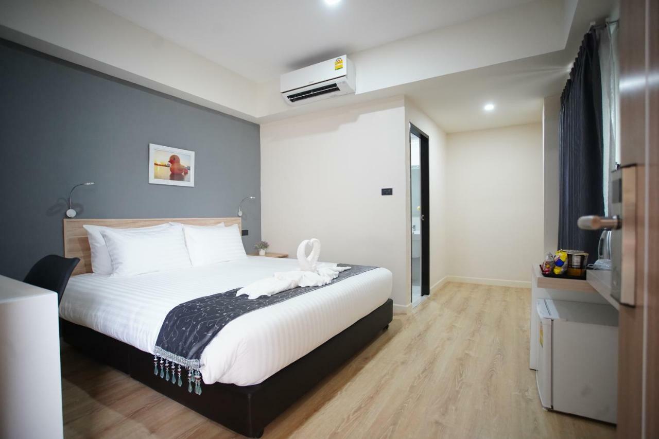 Tisa Hotel Udonthani Exteriör bild